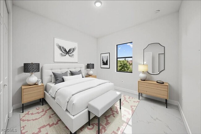 Building Photo - 9 NW 14th Pl