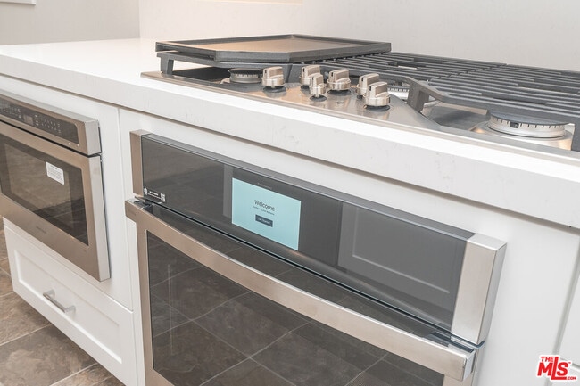 Building Photo - 3015 Tallahassee Ln