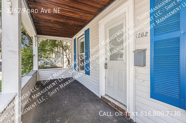 Building Photo - 1262 Ford Ave NE