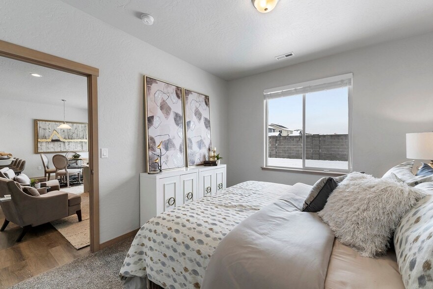 Primary Photo - Maplewood Villas