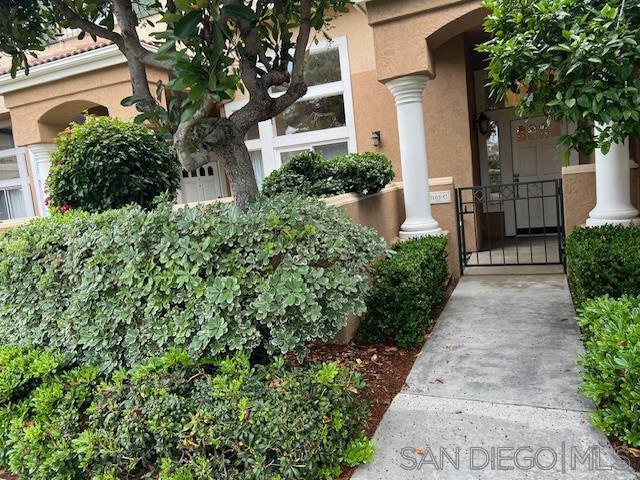 Primary Photo - 7105 Calabria Ct