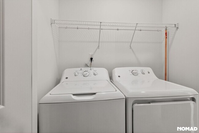 Building Photo - 818 Kensley Grv Ln