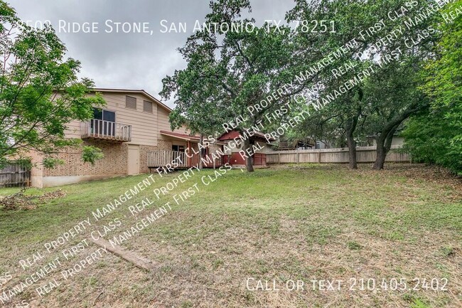 Building Photo - Must see! 3 BR, 2.5 BA corner with large b...