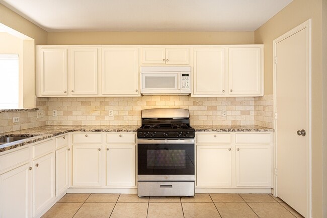 Building Photo - 20831 Bonham Park Ln