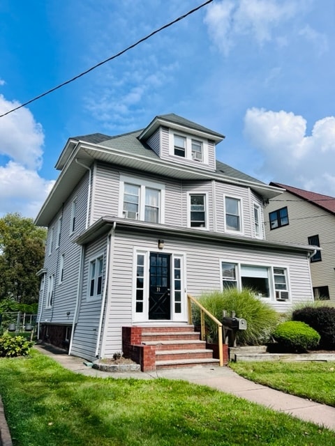 Primary Photo - 31 Addison Ave