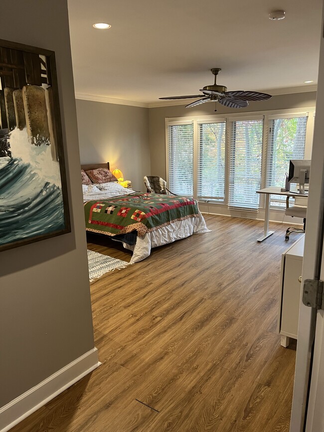 Building Photo - 117 Batchelor Dr