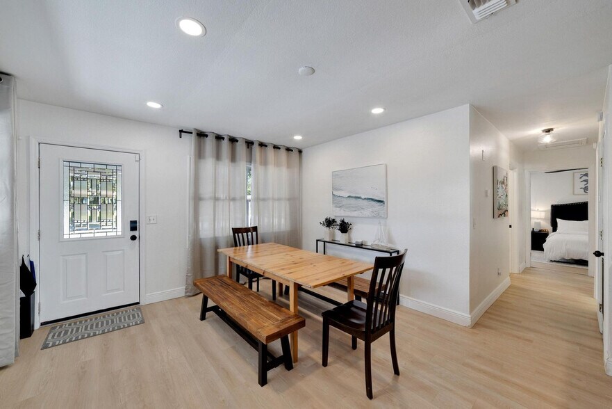 Building Photo - 2529 N Habana Pl