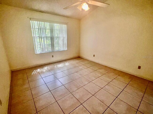 Building Photo - 2719 N Poinciana Blvd