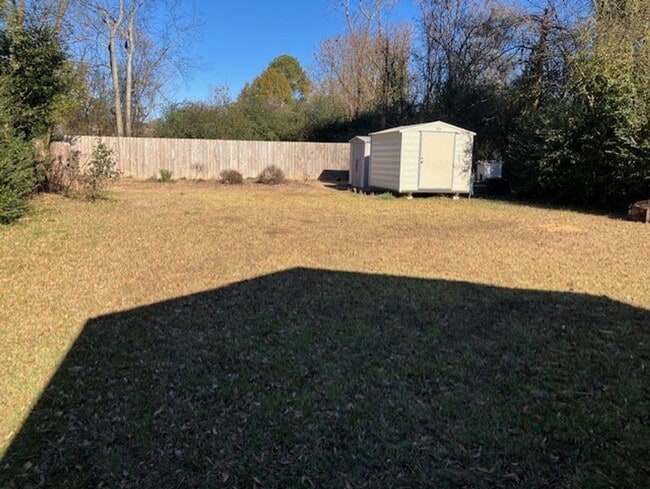 Building Photo - 1314 Marshall St