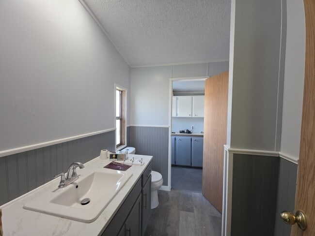 Building Photo - 13542 Trinity Ave