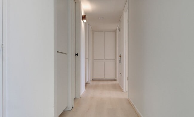 Building Photo - Spacious 4BR Tempe Home with Private Pool Near ASU