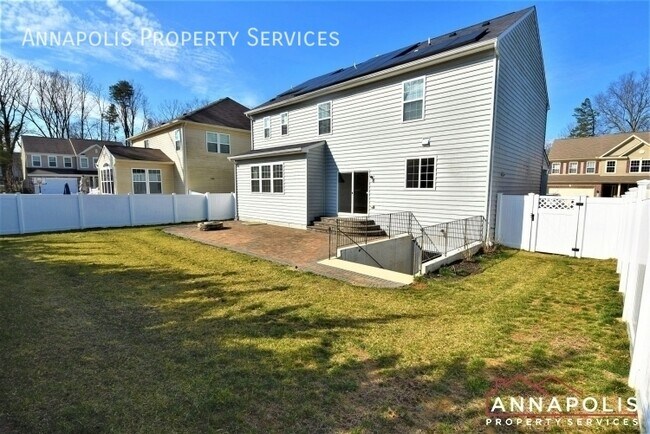Building Photo - 917 St Martins Loop