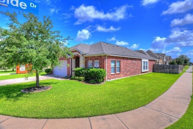 Building Photo - 4711 Bellows View Dr