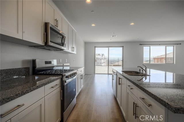 Building Photo - 4262 Empressa Cir