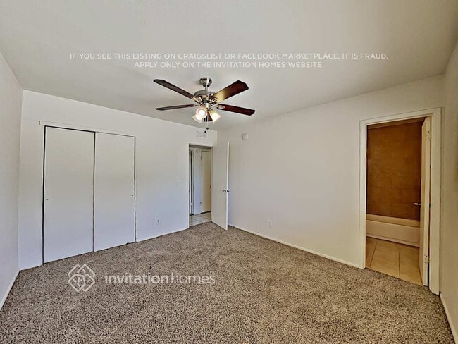 Building Photo - 7149 W Cavalier Dr