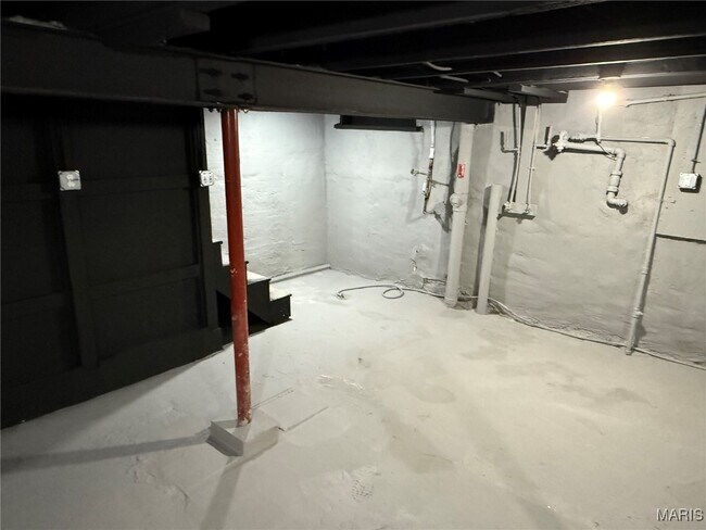 Building Photo - 6815 Wise Ave