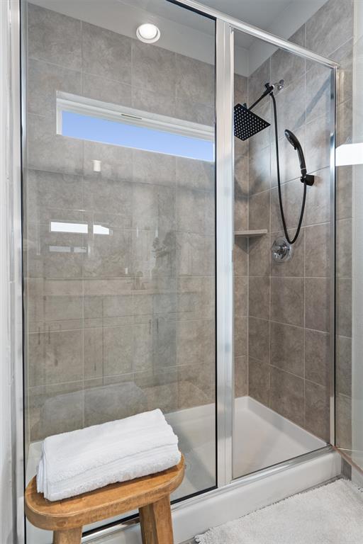 Building Photo - 11620 Comano Dr