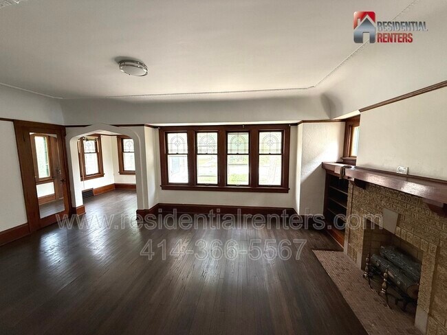 Building Photo - 3031 N 60th St