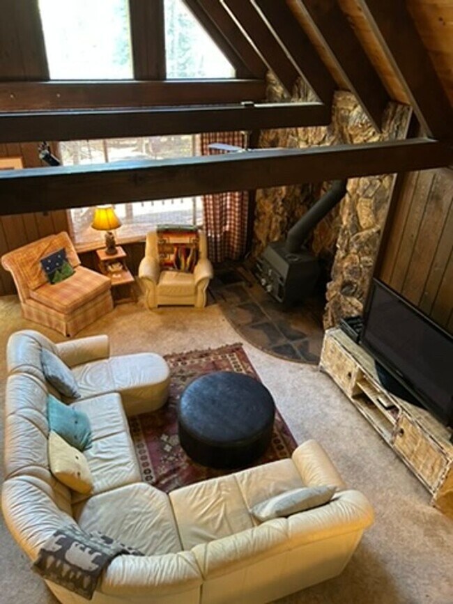Building Photo - Ski Lease in Tahoe Donner - $3300