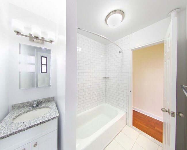 Building Photo - 2375 E 3rd St