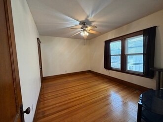 Building Photo - 46 Walker St