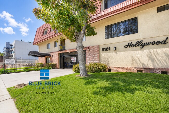 Building Photo - 5121 Klump Ave