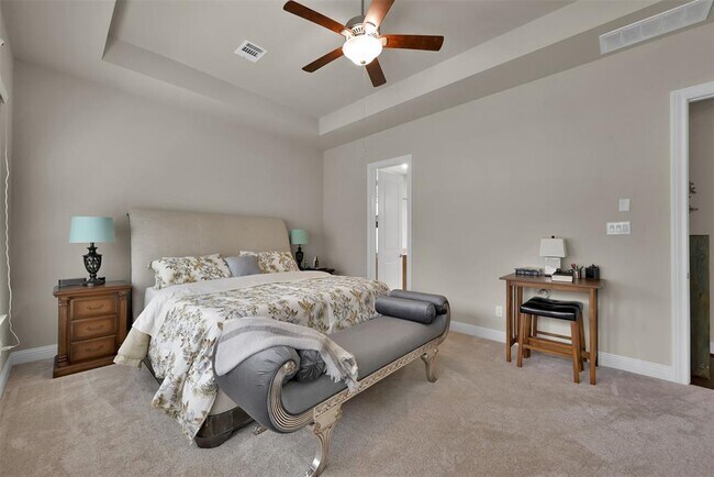 Building Photo - 4205 Grand Oaks Wind