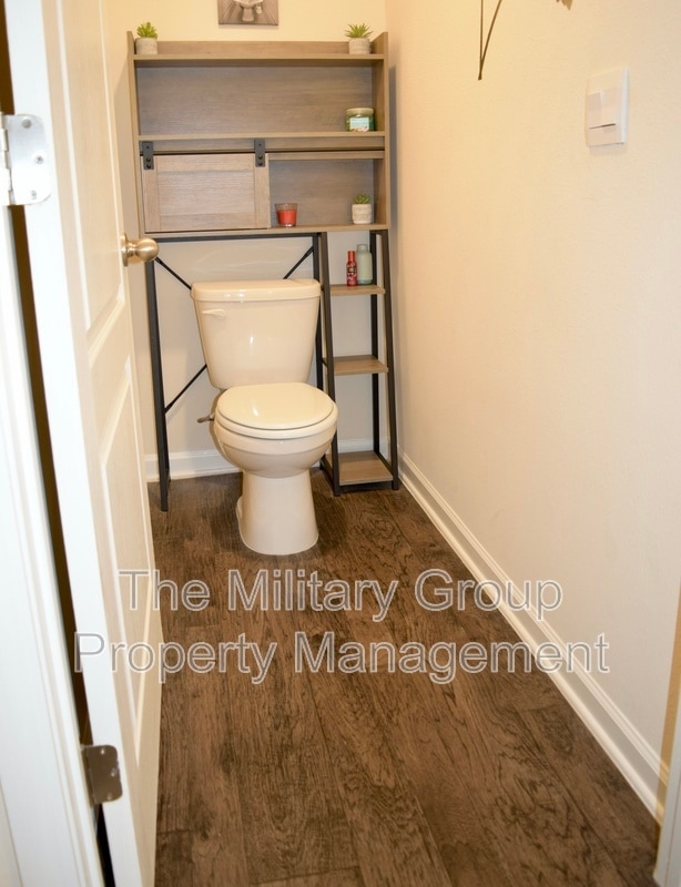 Building Photo - 15697 Strawberry Roan Ct