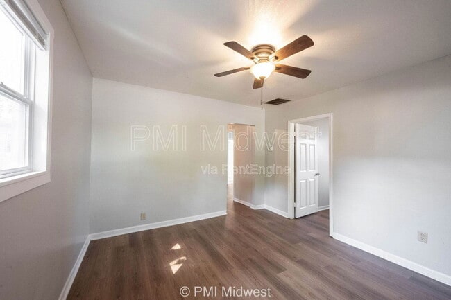 Building Photo - 3026 S Rybolt Ave