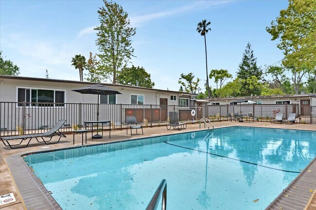 Building Photo - 747 Layne Ct