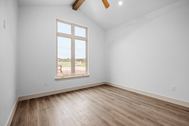 Building Photo - 2 Pinnacle Club Dr