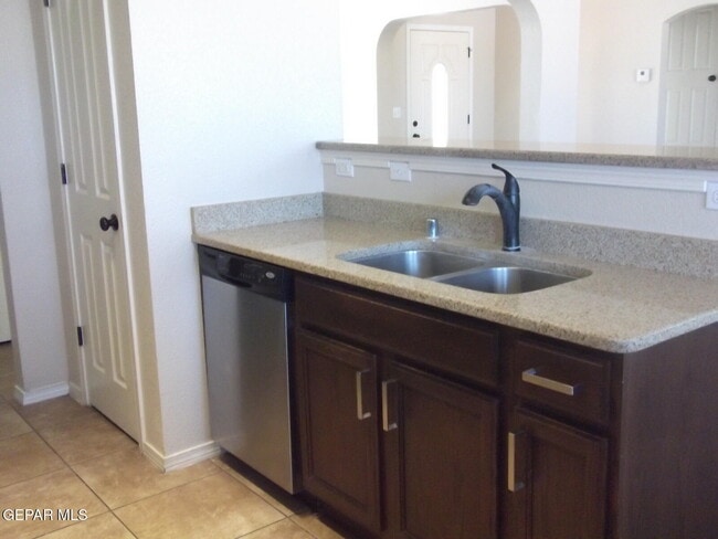 Building Photo - 5823 Manchester Dr