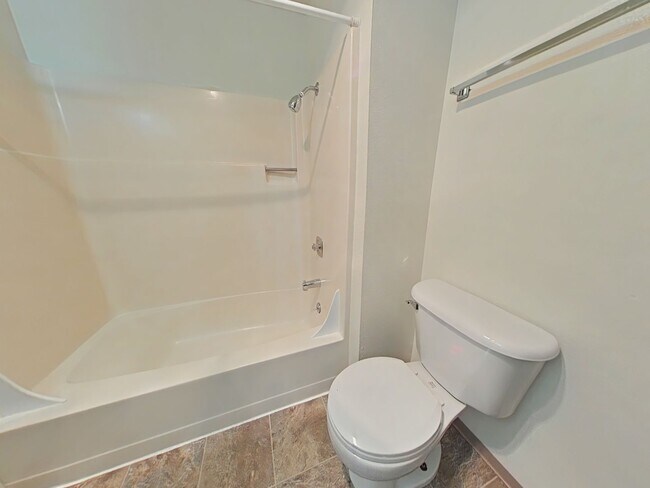 Building Photo - SPRING SPECIAL ~ $1110 OFF FIRST MONTH RENT
