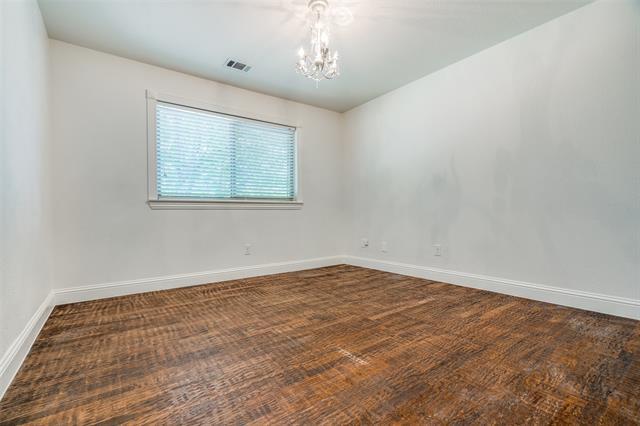 Building Photo - 2100 Brugge Ct
