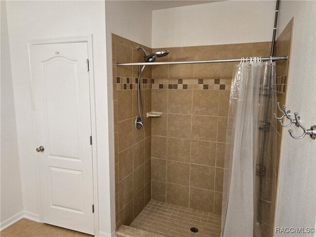 Building Photo - 1 Greenpark Blvd