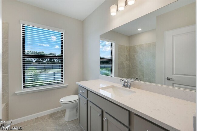 Building Photo - 27907 Radiant Ct