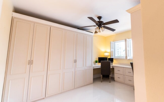 Building Photo - 3100 S Ocean Blvd