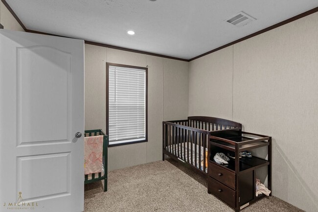 Building Photo - COUNTRY LIVING IN THE CITY