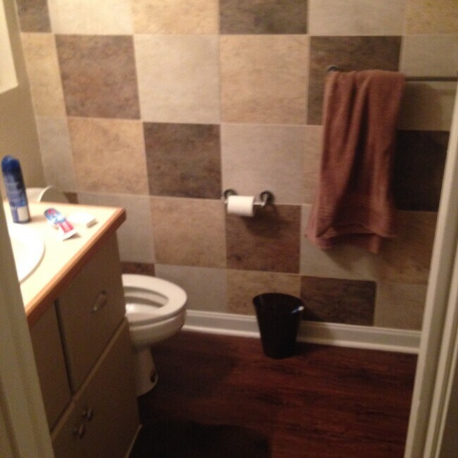 Building Photo - Nice 3 bed 2 bath 1 car garage home for rent $2400