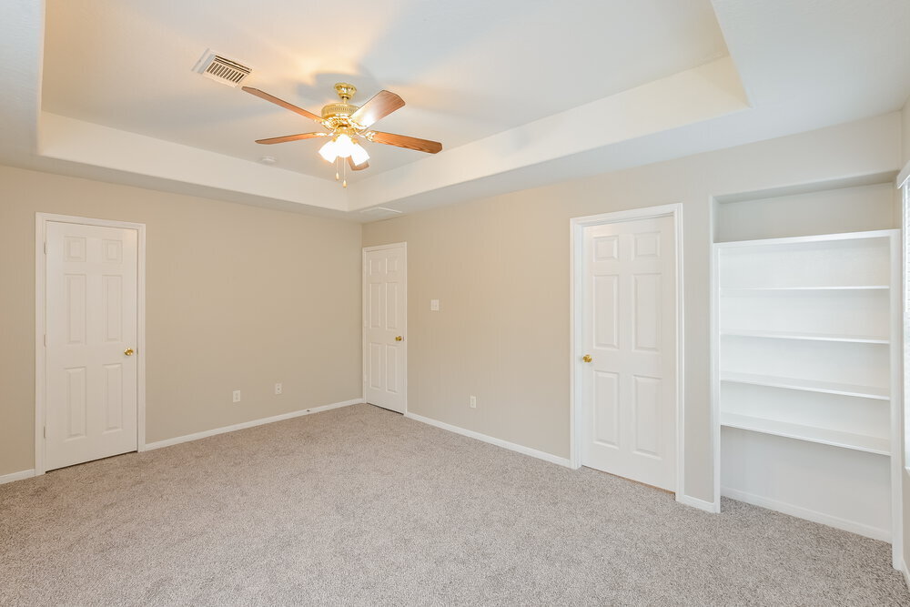 Building Photo - 12151 Landsdown Ridge Way