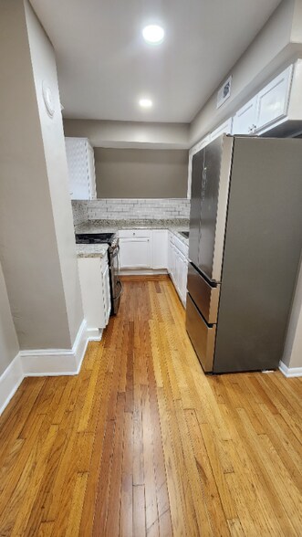 Building Photo - 3790 W 22nd Pl