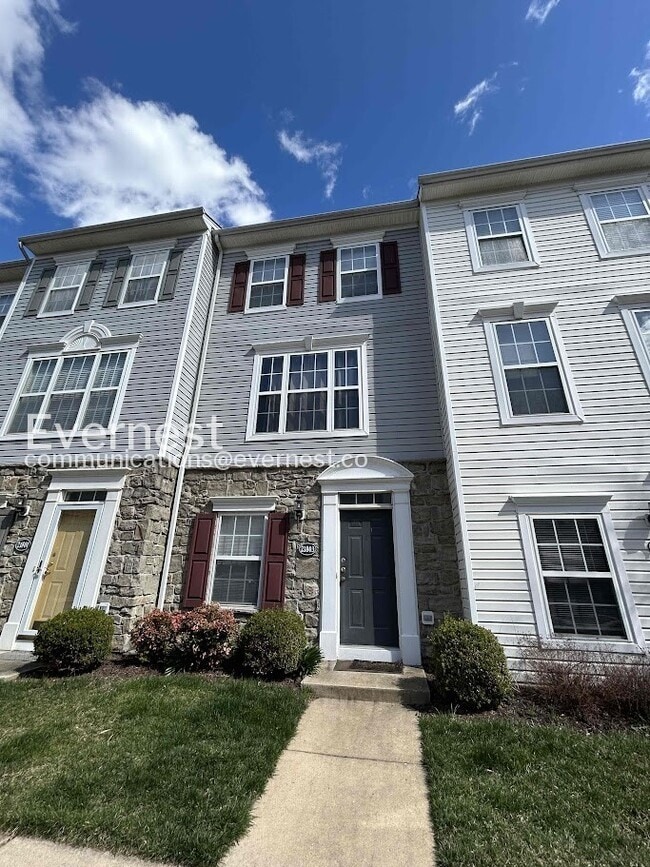 Building Photo - 21803 Flanders Ct