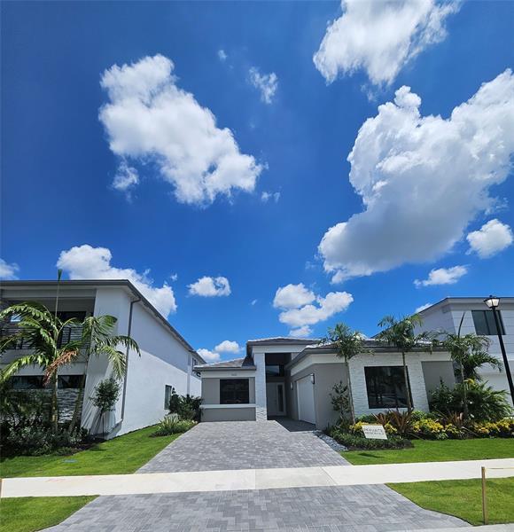 Building Photo - 9421 Tulip Leaf Ct