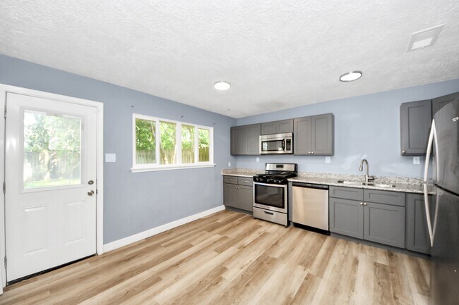 Building Photo - 26722 Cypresswood Dr