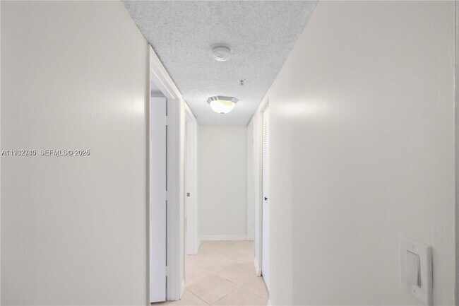 Building Photo - 3844 Lyons Rd