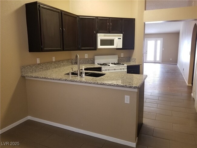 Building Photo - 2773 Pavero Way