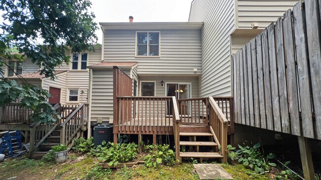Building Photo - 6749 Chauncey Dr