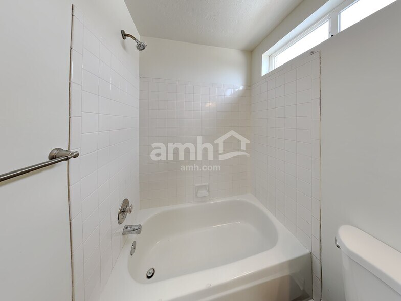 Building Photo - 4162 S 6080 W
