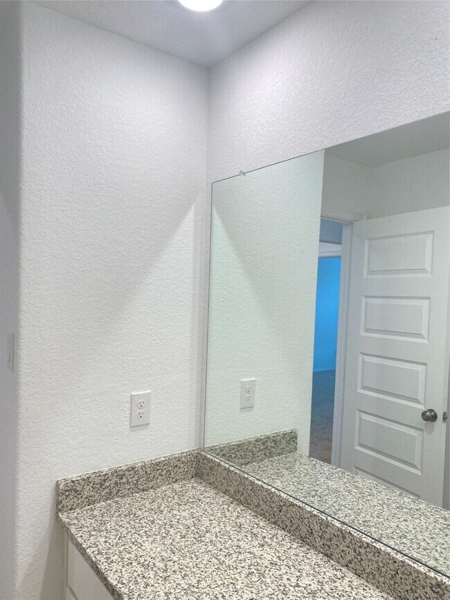 Building Photo - 23110 True Fortune Dr