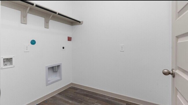 Building Photo - 1039 Great Barracuda Ln